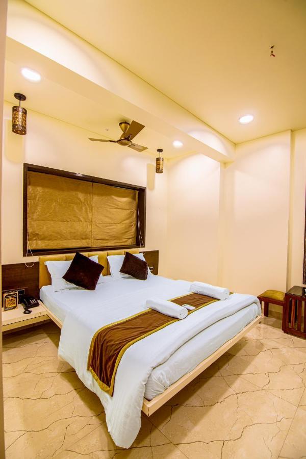 La Hotel Metro Near Bkc Mumbai Luaran gambar