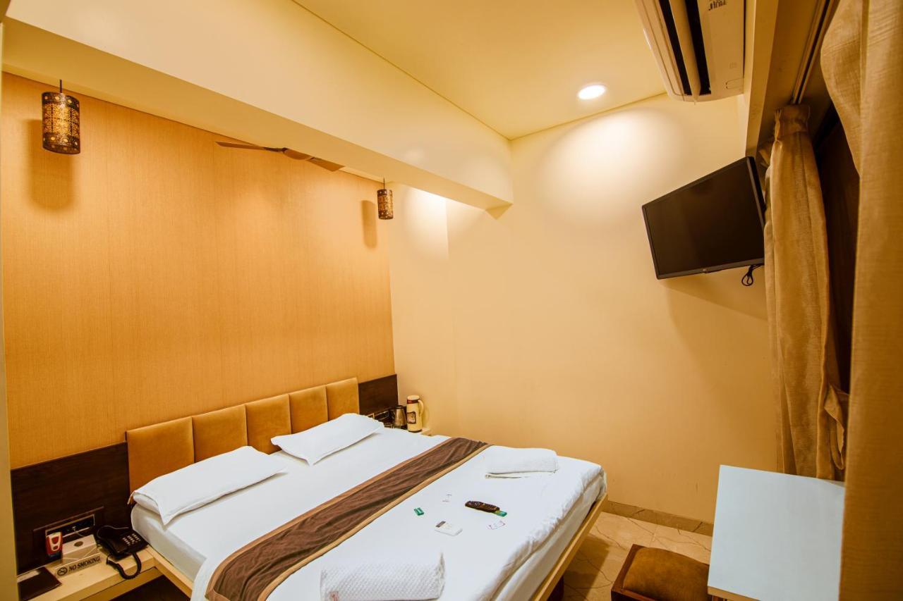 La Hotel Metro Near Bkc Mumbai Luaran gambar