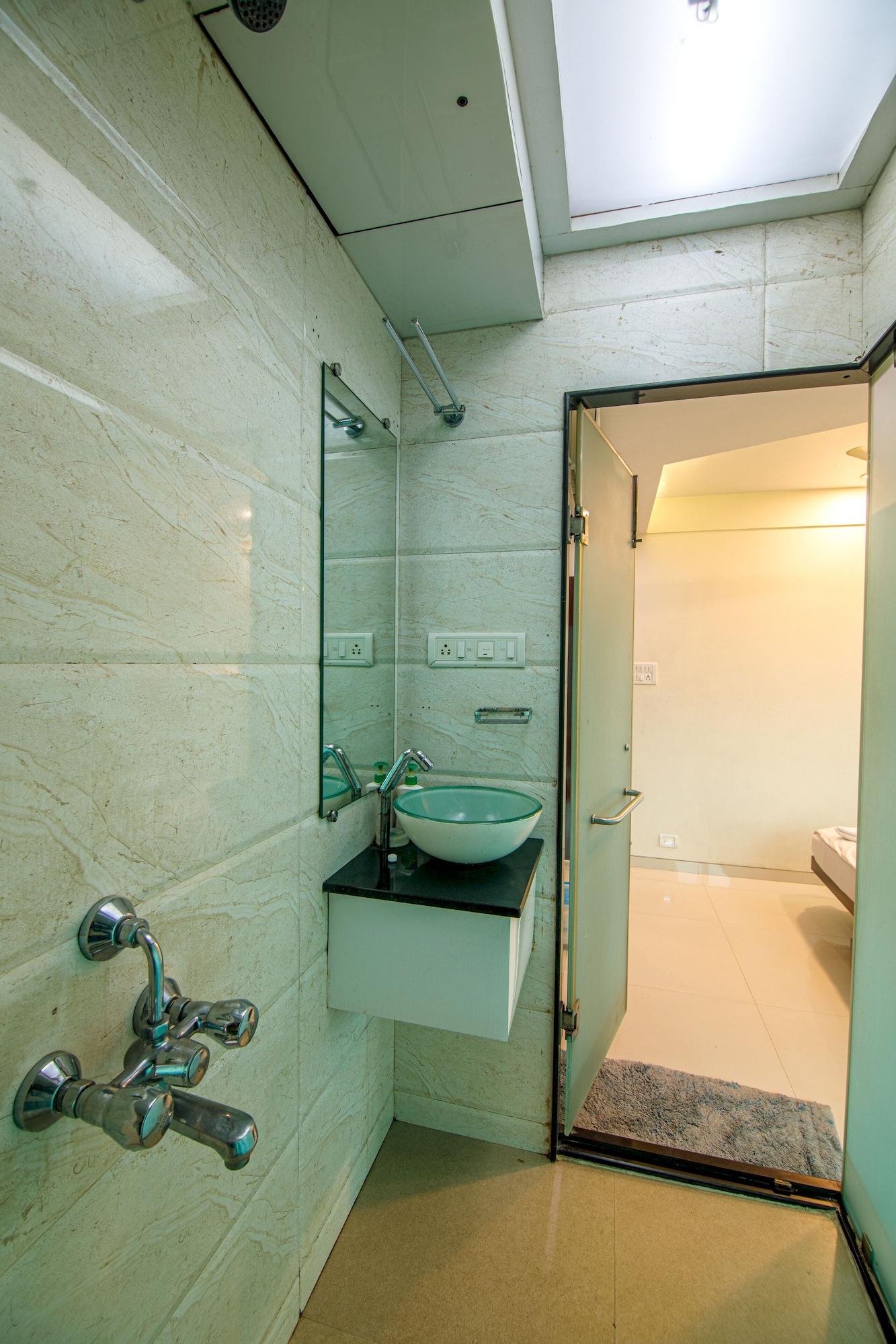 La Hotel Metro Near Bkc Mumbai Luaran gambar