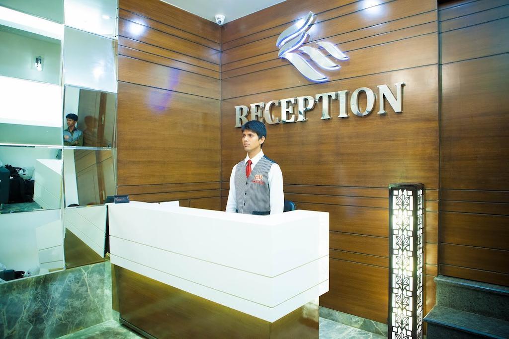 La Hotel Metro Near Bkc Mumbai Luaran gambar